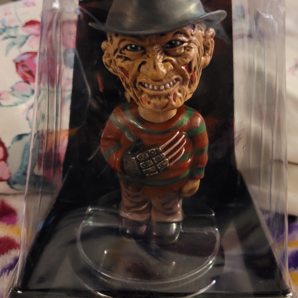 Freddy Krueger Bobblehead Figurine - Multicolor
